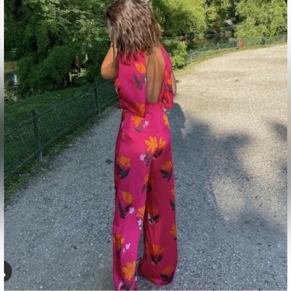 Zara Fuchsia Printed Jumpsuit Size Small